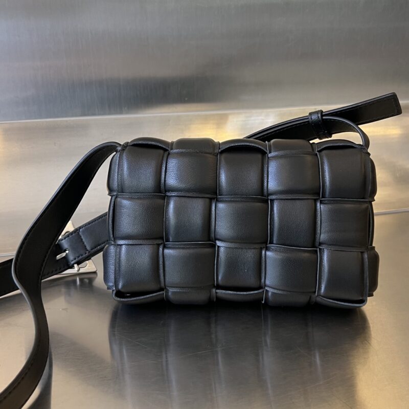 Replica Bottega Veneta Cassette 2022 3 Replica Bottega Veneta Cassette 2022 - realistic designer-inspired fake bag