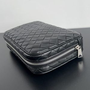 Replica Bottega Veneta Clutch Large 2 Replica Bottega Veneta Clutch Large - authentic-look luxury purse replica