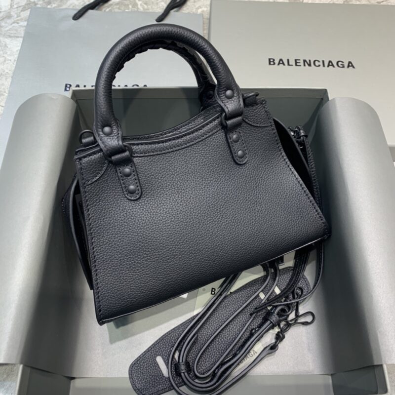 Replica Balenciaga Neo Classic City Black 2 Replica Balenciaga Neo Classic City Black - top-rated replica designer bag