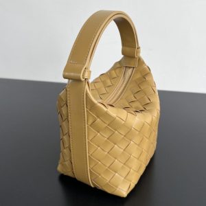 Replica Bottega Veneta Wallace All Colors 3 Replica Bottega Veneta Wallace All Colors - high-accuracy replica luxury purse
