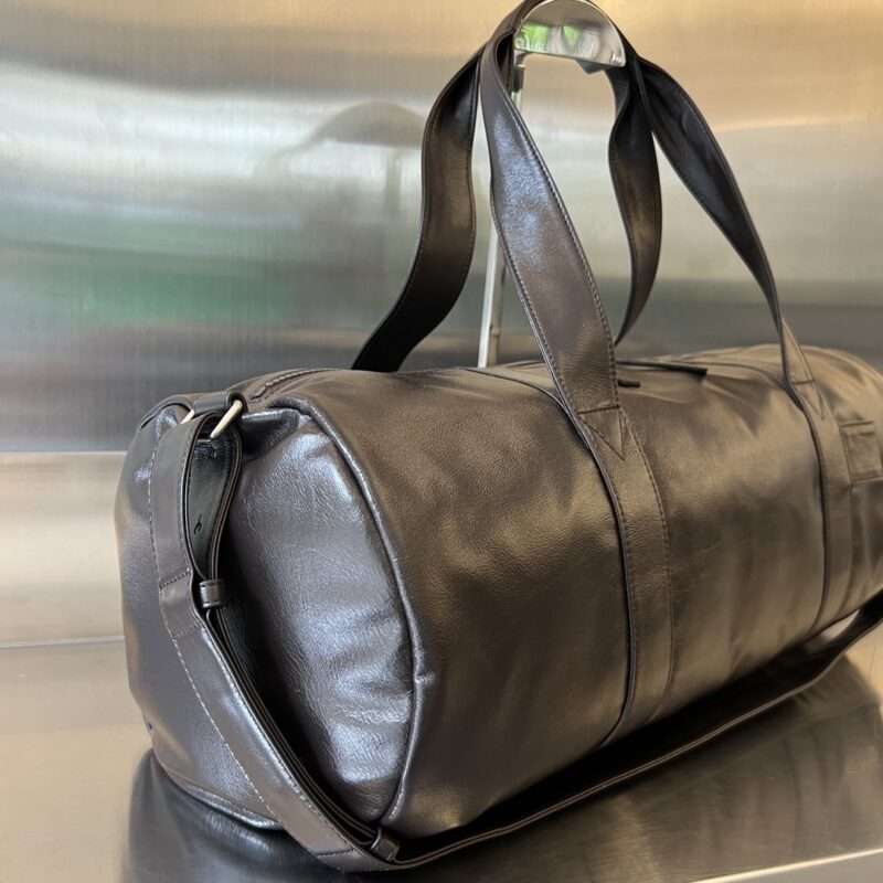 Replica Bottega Veneta Sport Travel Bag 4 Replica Bottega Veneta Sport Travel Bag - realistic designer-inspired fake bag