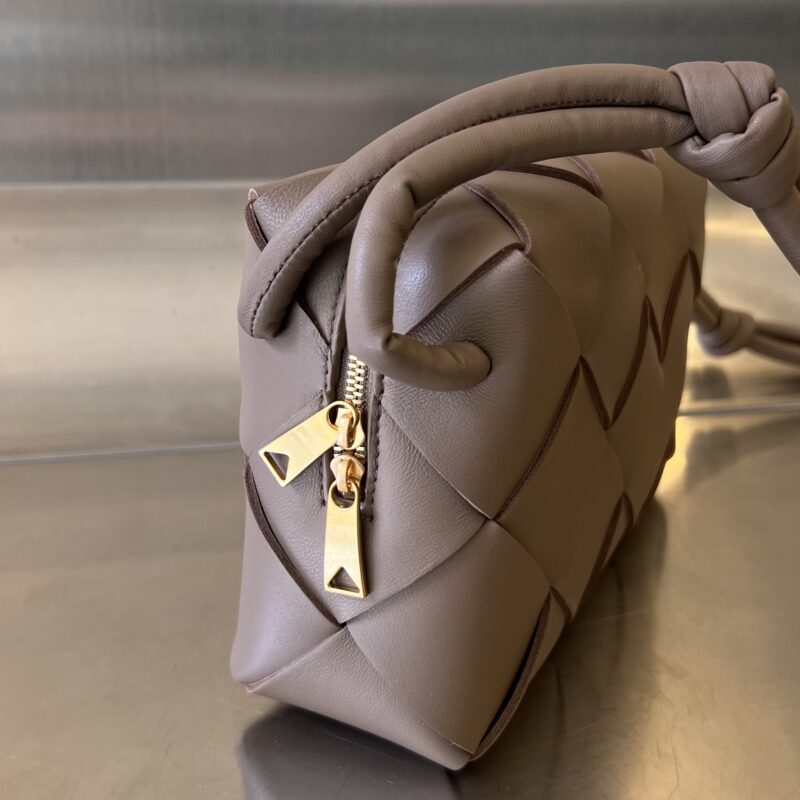 Replica Bottega Veneta Cassette Camera Bag - top-rated replica designer bag