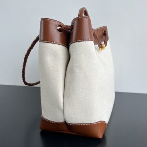 Replica Bottega Veneta Andiamo Canvas 8 Replica Bottega Veneta Andiamo Canvas - near-authentic luxury replica handbag