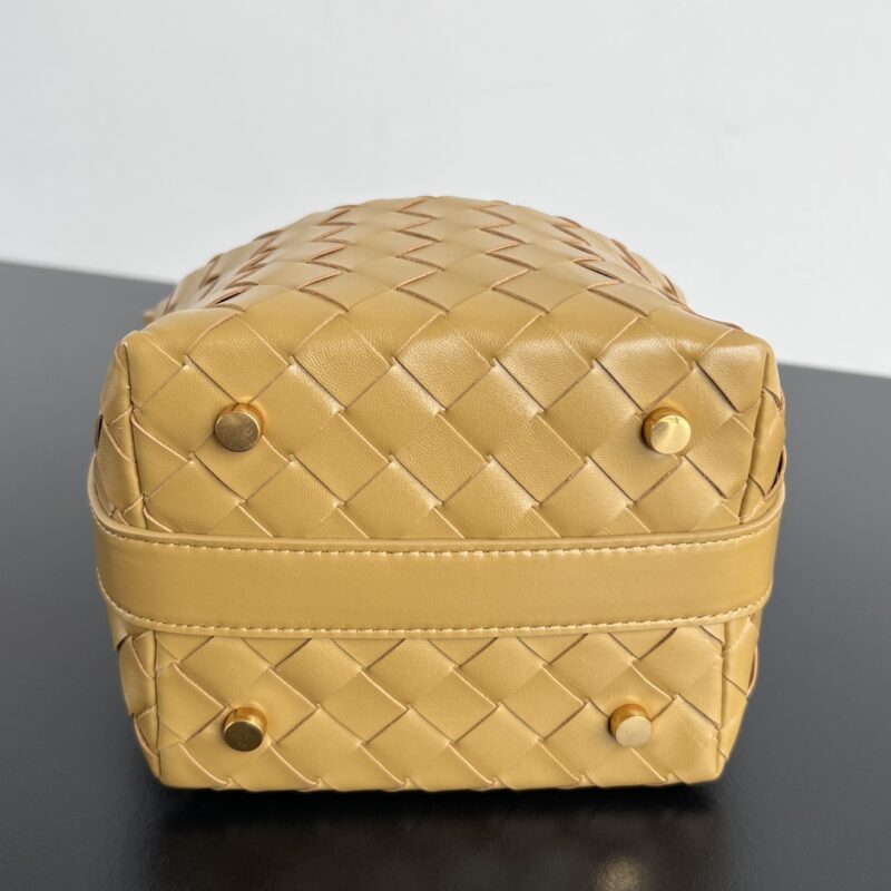 Replica Bottega Veneta Wallace All Colors 4 Replica Bottega Veneta Wallace All Colors - 1:1 designer replica handbag