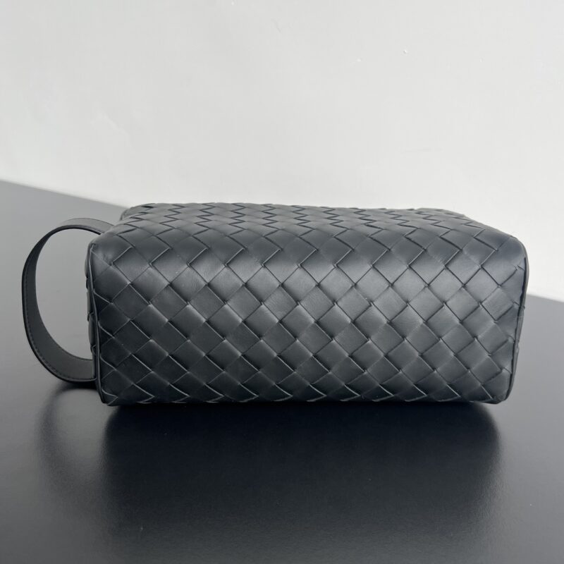 Replica Bottega Veneta Toiletry Bag 4 Replica Bottega Veneta Toiletry Bag - premium-grade designer purse dupe