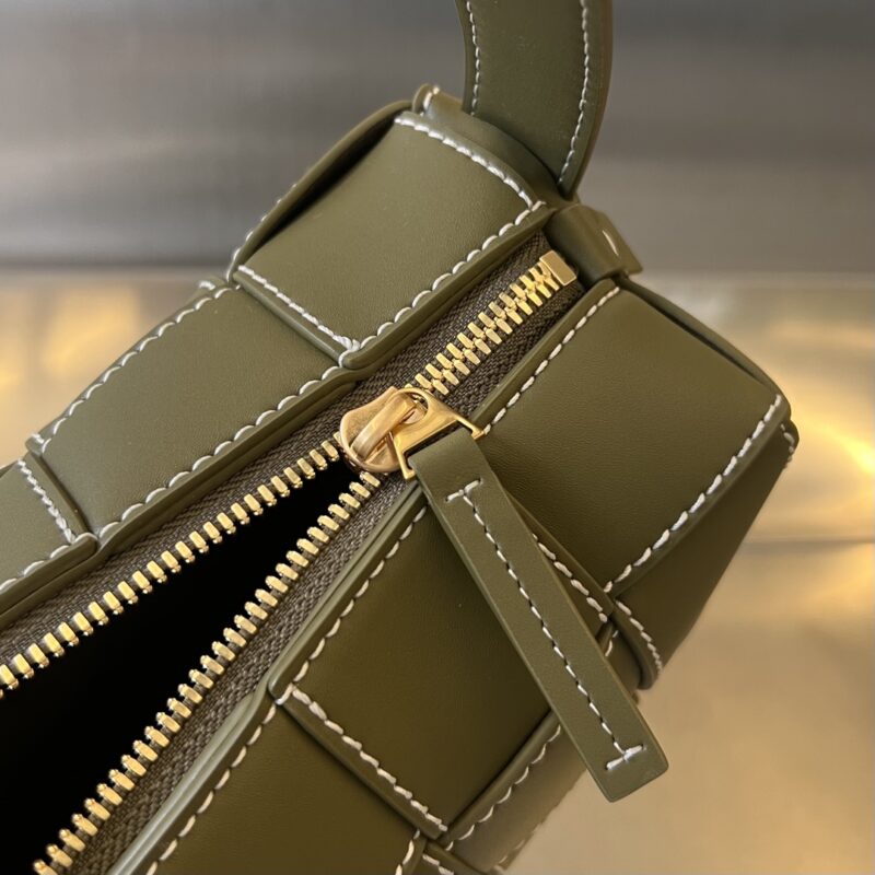 Replica Bottega Veneta Cassette Brick Small 6 Replica Bottega Veneta Cassette Brick Small - elite superclone designer purse