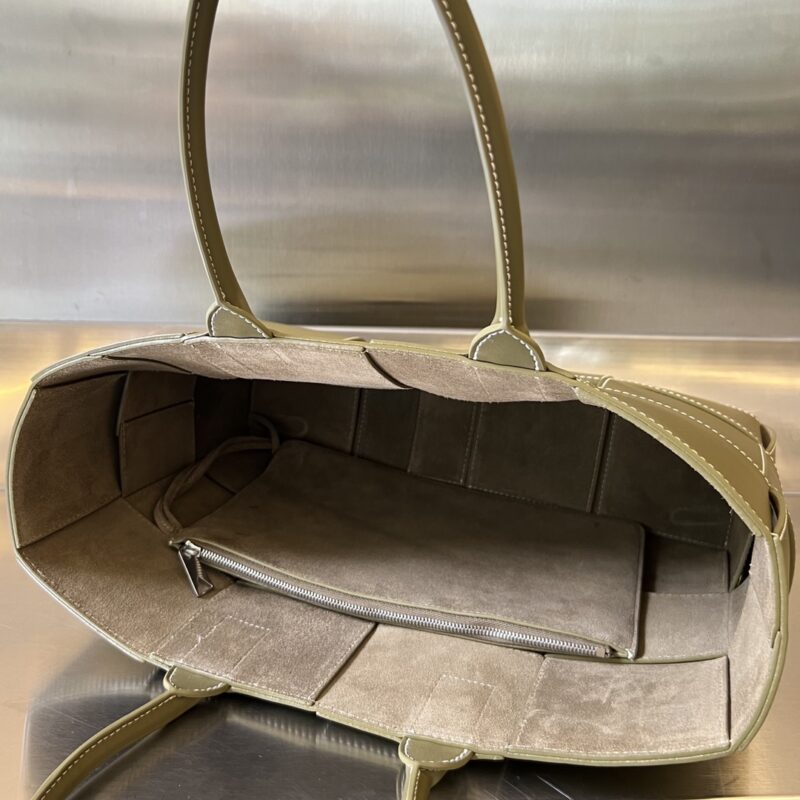Replica Bottega Veneta Arco Tote Milk Tea 5 Replica Bottega Veneta Arco Tote - elite superclone designer purse