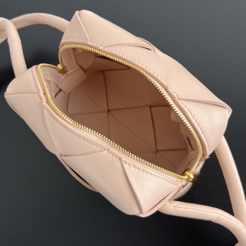 Replica Bottega Veneta Cassette Cub All Colors 6 Replica Bottega Veneta Cassette Cub All Colors - premium 1:1 fake handbag model