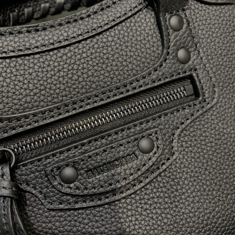 Replica Balenciaga Neo Classic City Black 5 Replica Balenciaga Neo Classic City Black - realistic designer-inspired fake bag