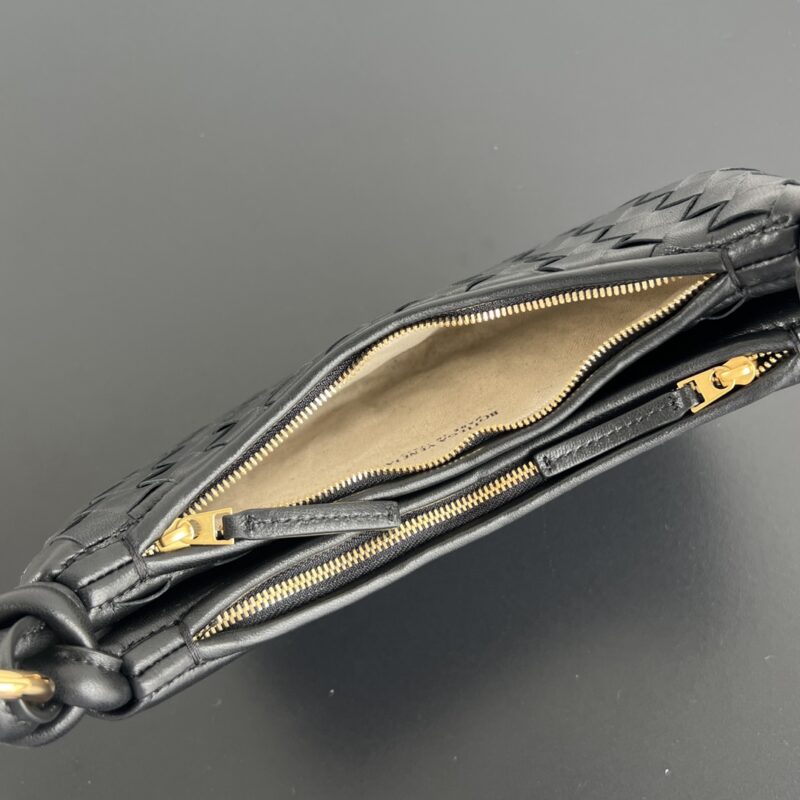 Replica Bottega Veneta Gemelli 10 Replica Bottega Veneta Gemelli - near-authentic luxury replica handbag