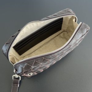 Replica Bottega Veneta Wristband Clutch 8 Replica Bottega Veneta Wristband Clutch - premium 1:1 fake handbag model