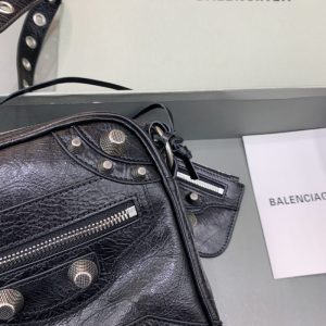 Replica Balenciaga Cagole Crossbody 5 Replica Balenciaga Cagole Crossbody - high-quality designer bag clone