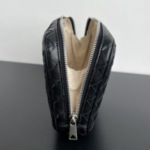 Replica Bottega Veneta Clutch Large 6 Replica Bottega Veneta Clutch Large - realistic designer-inspired fake bag