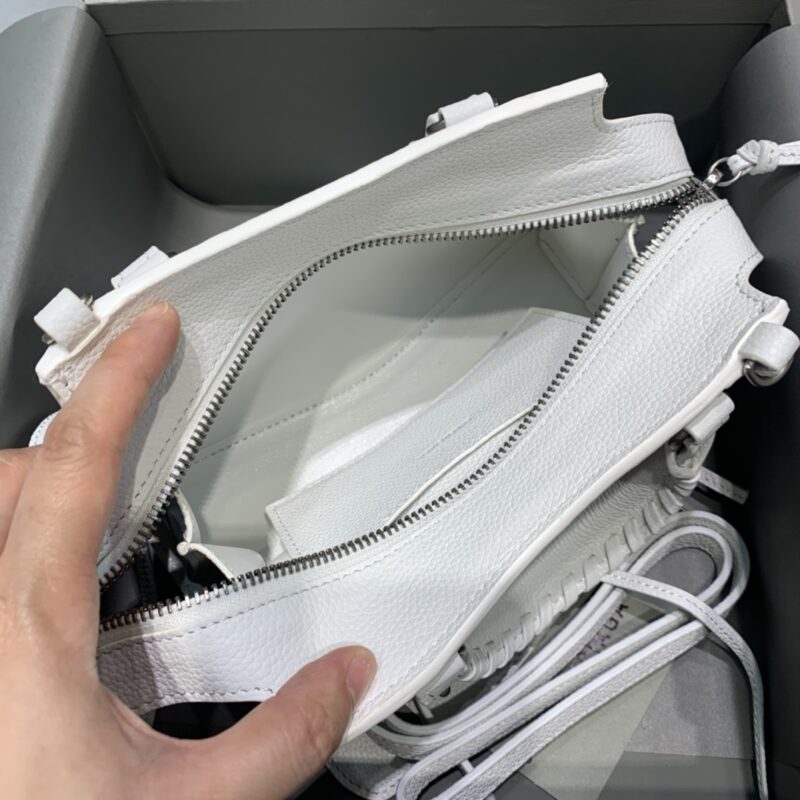 Replica Balenciaga Neo Classic City White 6 Replica Balenciaga Neo Classic City White - 1:1 designer replica handbag