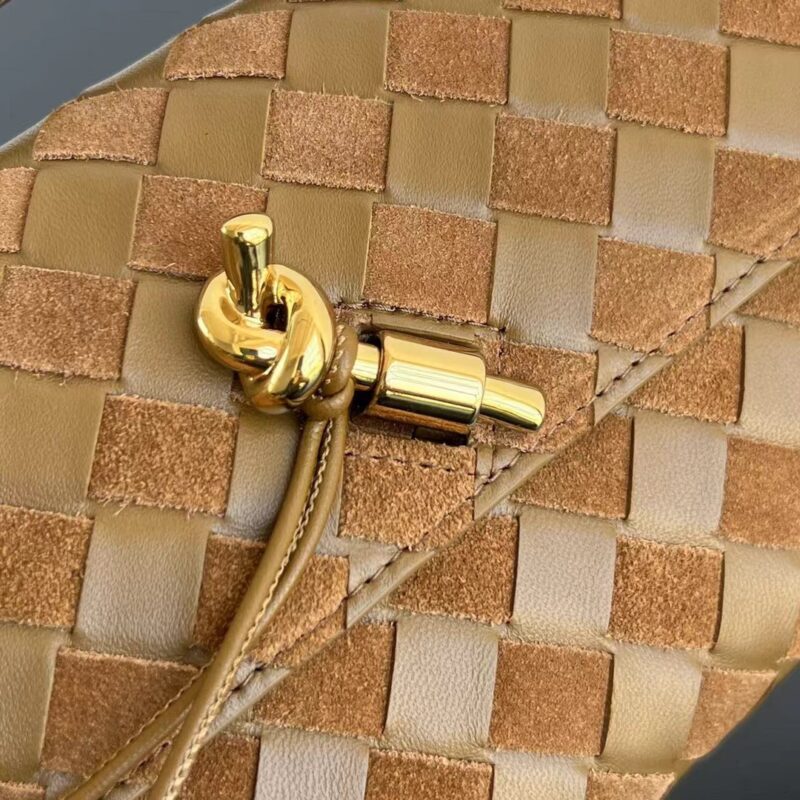 Replica Bottega Veneta Wallet Clutch 5 Replica Bottega Veneta Wallet Clutch - premium 1:1 fake handbag model