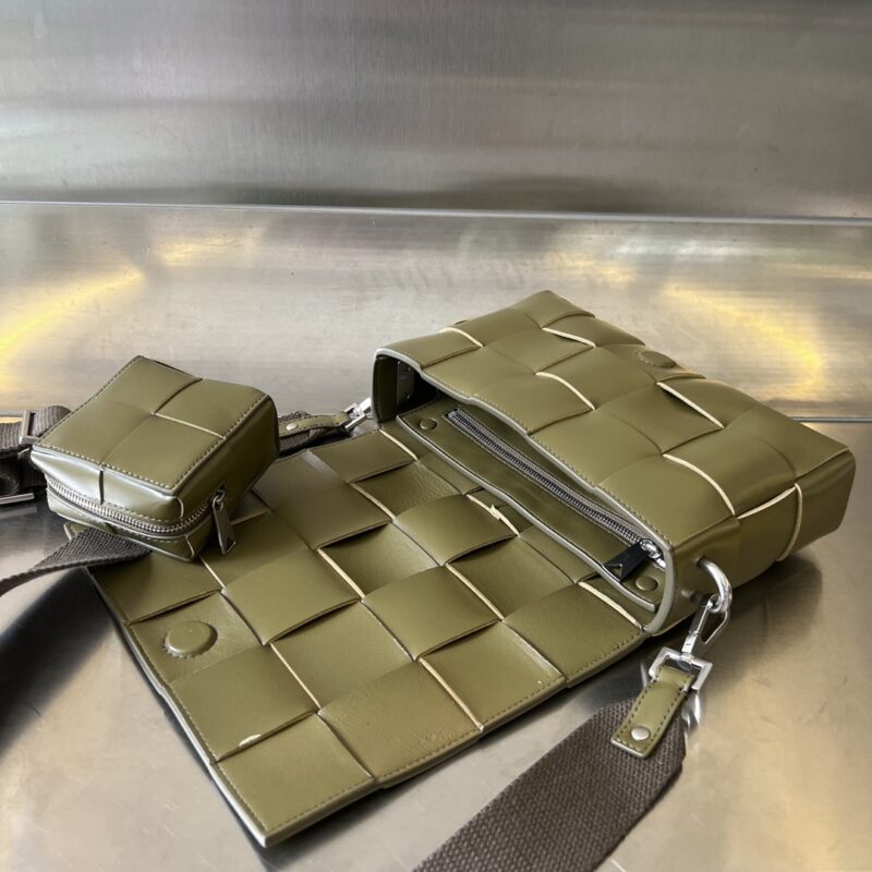 Replica Bottega Veneta Cassette With Versatile Strap 10 Replica Bottega Veneta Cassette With Versatile Strap - premium-grade designer purse dupe