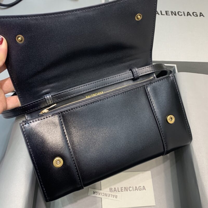 Replica Balenciaga Waist Bag 7 Replica Balenciaga Waist Bag - top-tier luxury replica shoulder bag