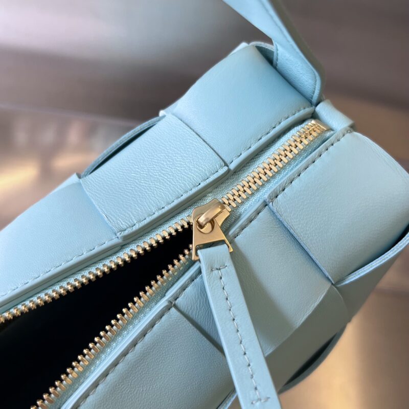 Replica Bottega Veneta Cassette Brick 7 Replica Bottega Veneta Cassette Brick - top-rated replica designer bag
