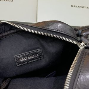 Replica Balenciaga Cagole Crossbody 7 Replica Balenciaga Cagole Crossbody - high-quality designer bag clone