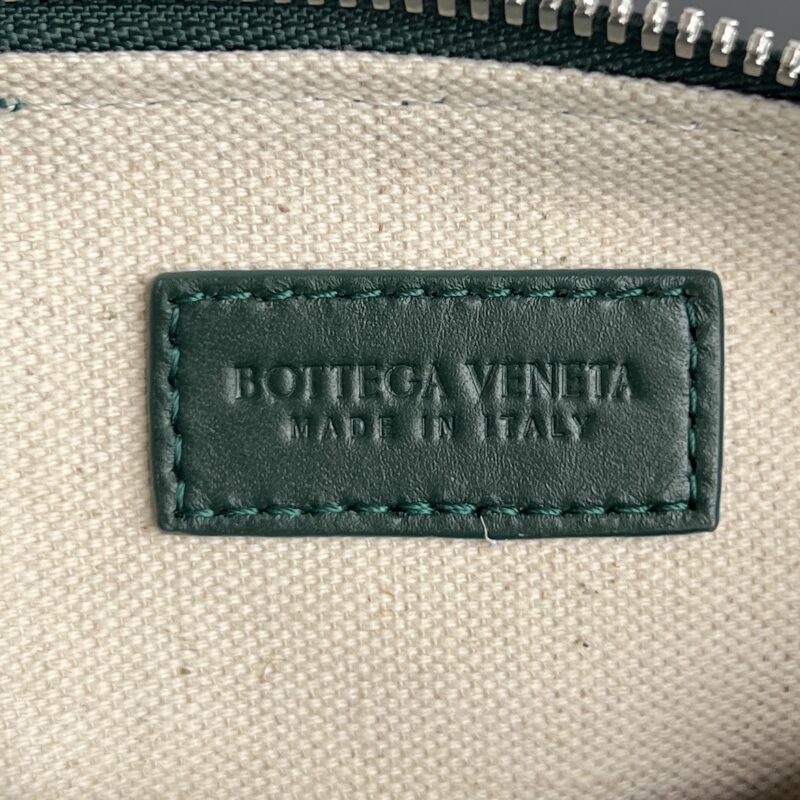 Replica Bottega Veneta Cylinder 8 Replica Bottega Veneta Cylinder - premium-grade designer purse dupe