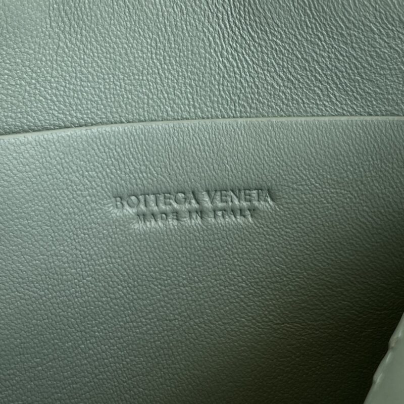 Replica Bottega Veneta Concert Pouch - premium 1:1 fake handbag model