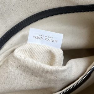 Replica Bottega Veneta Travel Bag Black White 11 Replica Bottega Veneta Travel Bag Black White - top-tier luxury replica shoulder bag