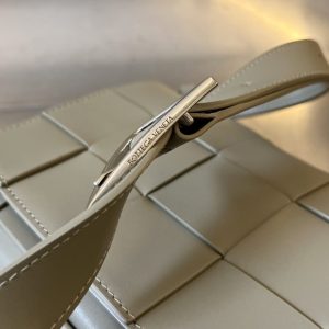 Replica Bottega Veneta Cassette 2.0 Beige 9 Replica Bottega Veneta Cassette 2.0 Beige - 1:1 designer replica handbag