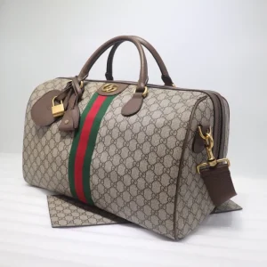 Replica GUCCI SAVOY MEDIUM DUFFLE BAG 2 Replica GUCCI SAVOY MEDIUM DUFFLE BAG - high-quality designer bag clone