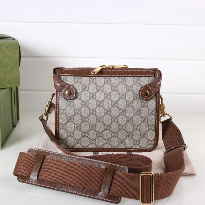Replica GUCCI MESSENGER BAG WITH INTERLOCKING - premium 1:1 fake handbag model