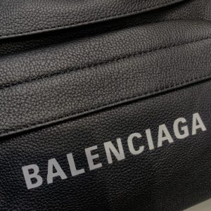 Replica Balenciaga Everyday Bag Black 3 Replica Balenciaga Everyday Bag Black - best-selling designer handbag dupe
