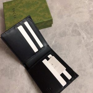 Replica Gucci Marmont GG Wallet Black 4 Replica Gucci Marmont GG Wallet Black - realistic designer-inspired fake bag
