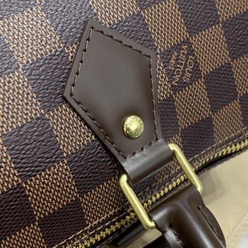Replica Louis Vuitton Speedy Brown Grid 12 Replica Louis Vuitton Speedy Brown Grid - realistic designer-inspired fake bag
