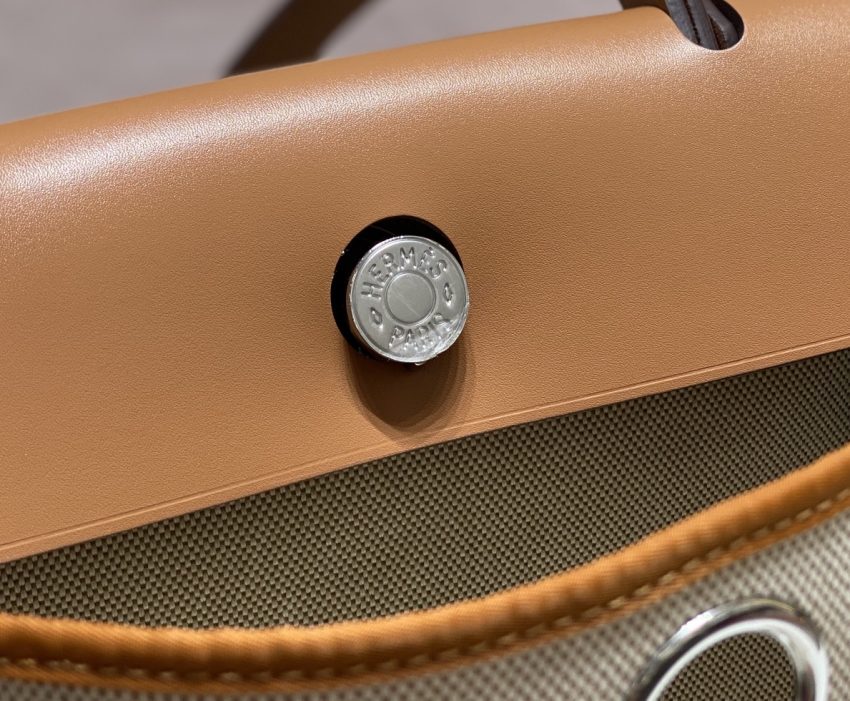Replica Hermes Herbag 31cm Brown Horse 3 Replica Hermes Herbag 31cm Brown Horse - top-tier luxury replica shoulder bag