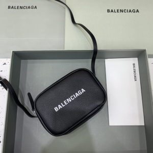 Replica Balenciaga Camera Bag 1 Replica Balenciaga Camera Bag - high-end fake designer purse