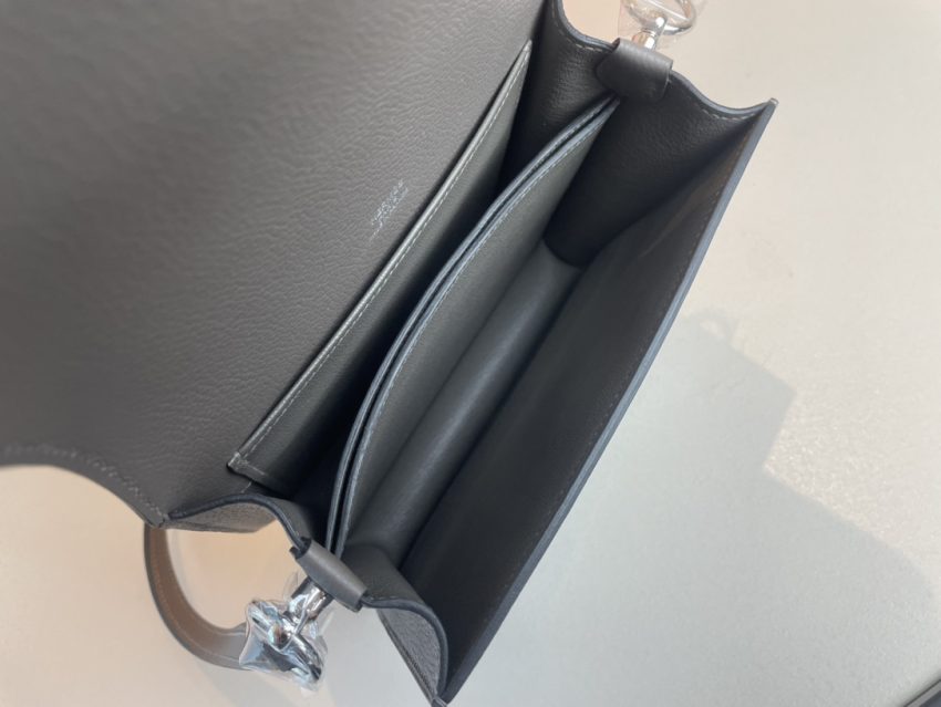 Replica Hermes Sac Roulis Grey 2 Replica Hermes Sac Roulis Grey - near-authentic luxury replica handbag