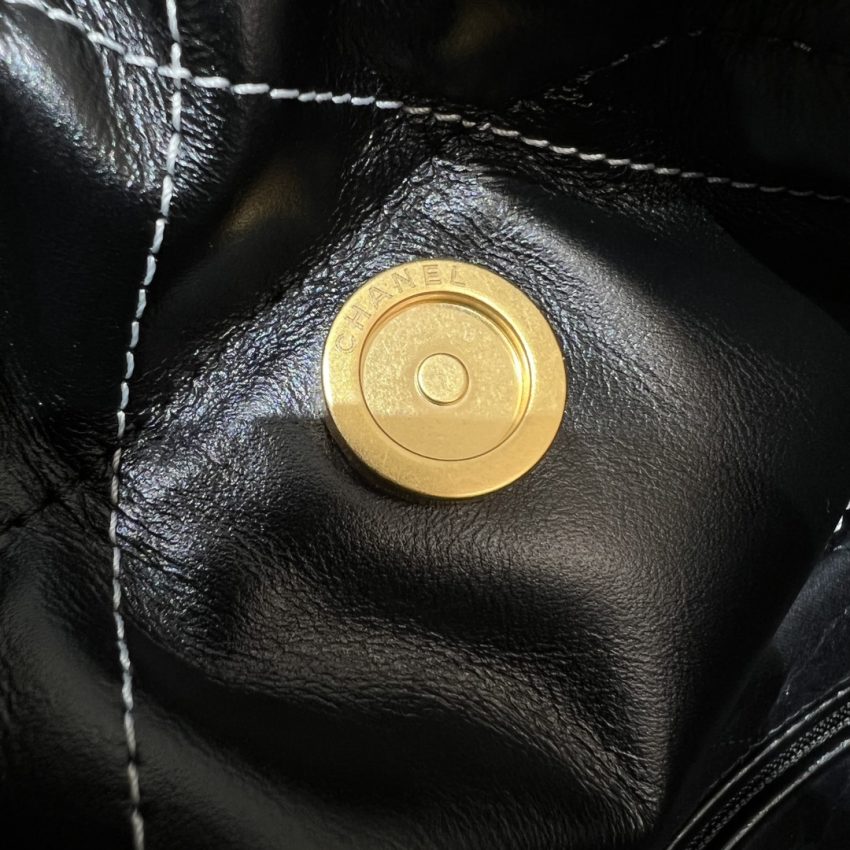 Replica CHANEL 22 Small Handbag Black 7 Replica CHANEL 22 Small Handbag Black - top-rated replica designer bag