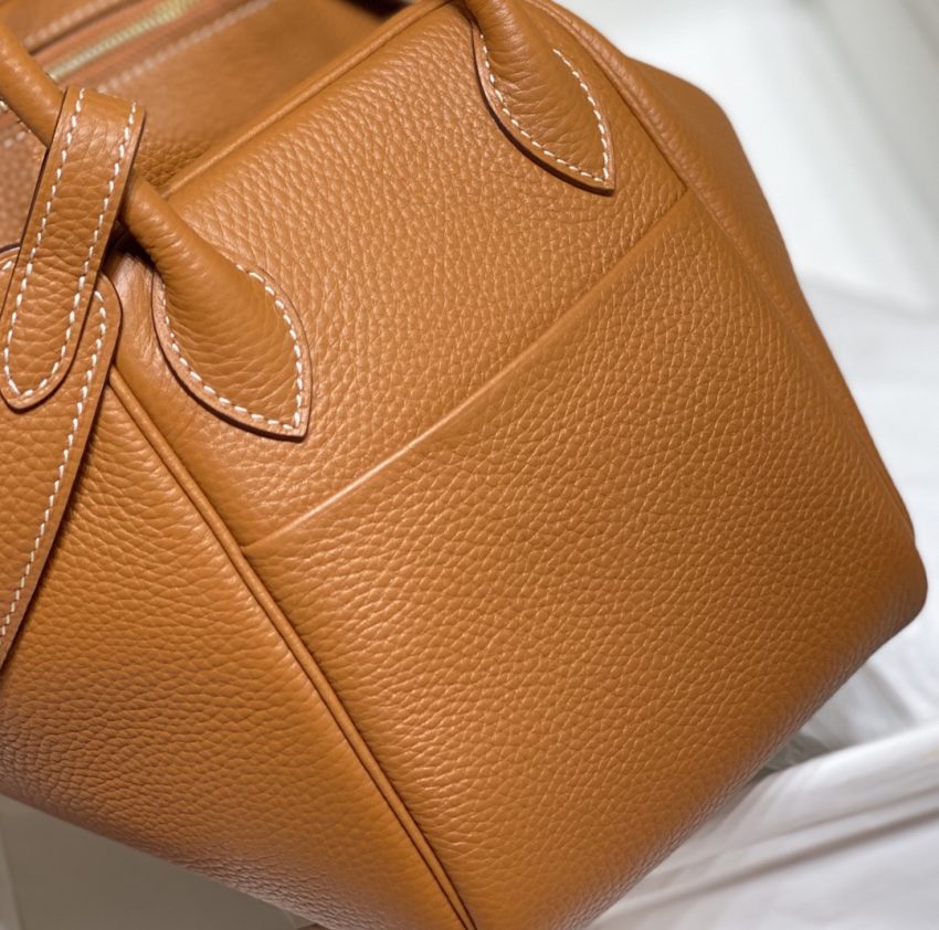 Replica Hermes Lindy Golden Brown 6 Replica Hermes Lindy Golden Brown - high-accuracy replica luxury purse