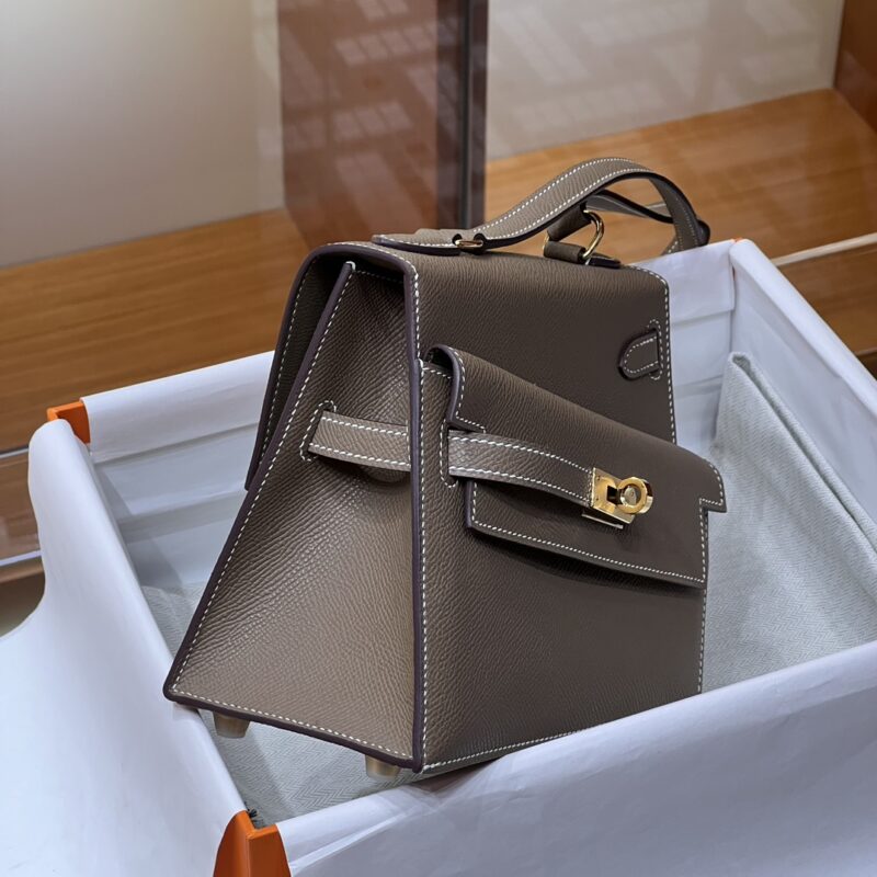 Replica Hermes Kelly Desordre 5 Replica Hermes Kelly Desordre - near-authentic luxury replica handbag