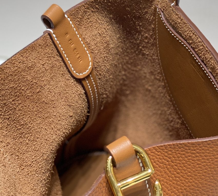 Replica Hermes The Loop Brown 8 Replica Hermes The Loop Brown - near-authentic luxury replica handbag