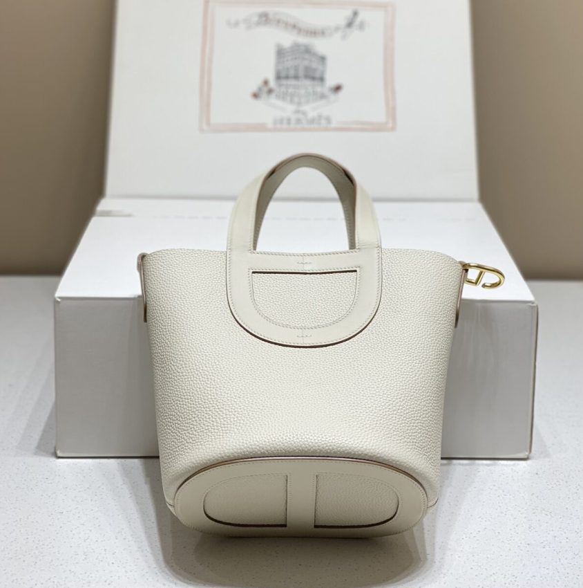 Replica Hermes The Loop White 7 Replica Hermes The Loop White - near-authentic luxury replica handbag
