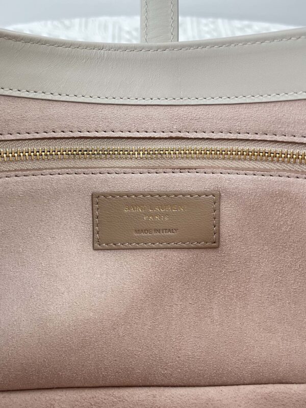 Replica YSL LE 5 A 7 Hobo 8 Replica YSL LE 5 A 7 Hobo - premium-grade designer purse dupe