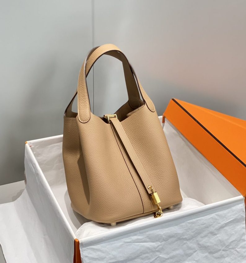 Replica Hermes Picotin Lock Milk Tea 7 Replica Hermes Picotin Lock Milk Tea - premium 1:1 fake handbag model