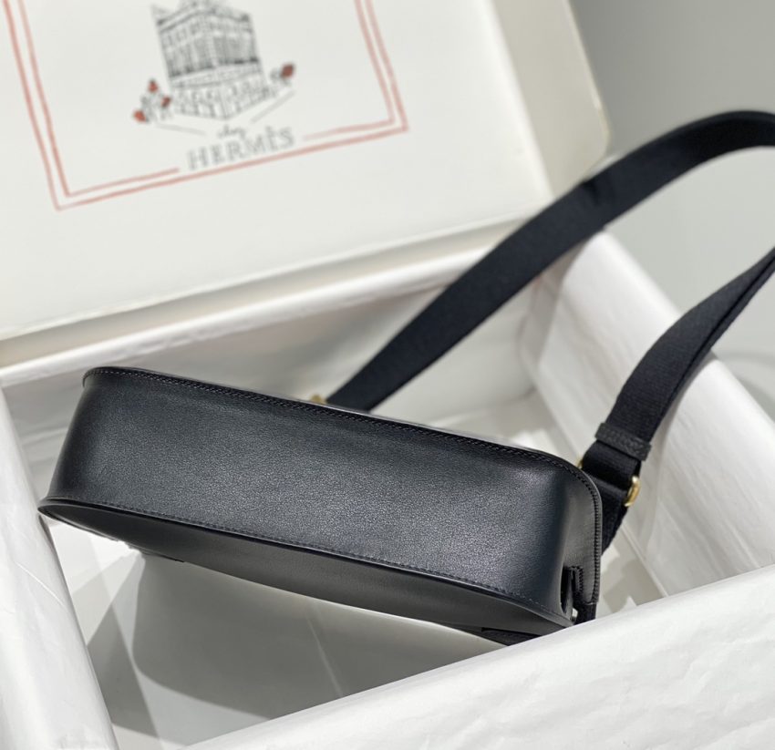Replica Hermes Jypsiere Black 3 Replica Hermes Jypsiere Black - realistic designer-inspired fake bag