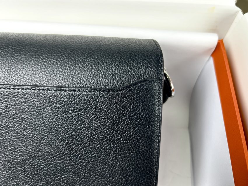 Replica Hermes Sac Roulis Black 8 Replica Hermes Sac Roulis Black - best-selling designer handbag dupe
