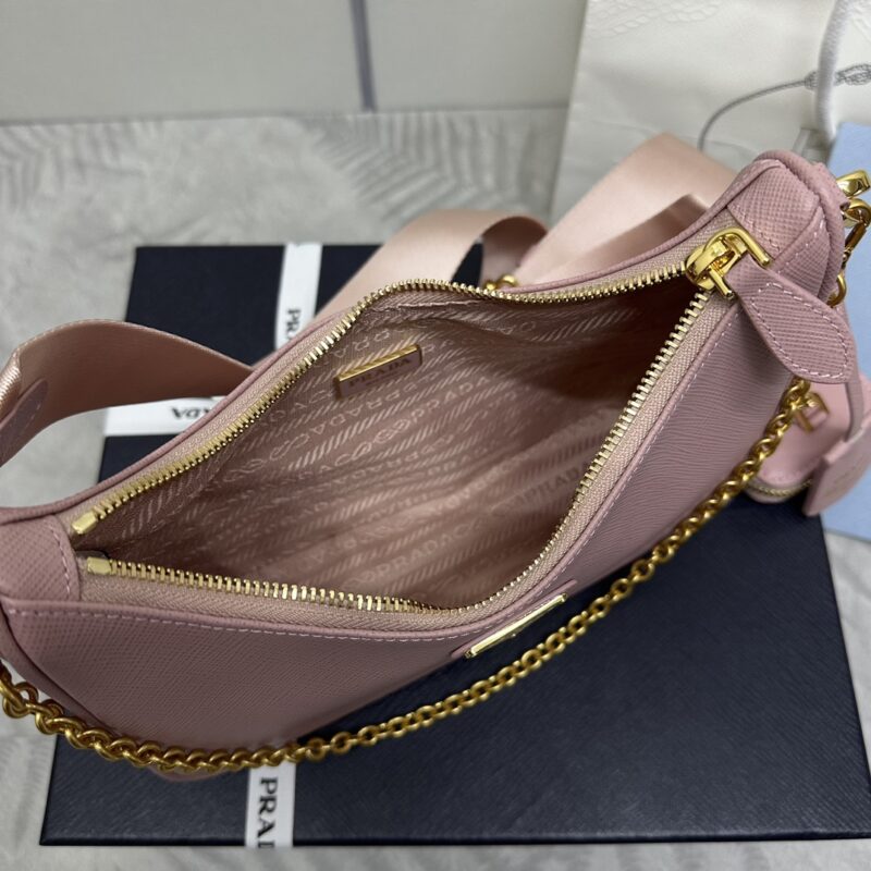Replica Prada Re-Edition 2005 Pink 2 Replica Prada Re-Edition 2005 Pink - 1:1 designer replica handbag