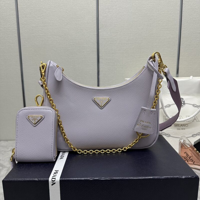 Replica Prada Re-Edition 2005 Purple 1 Replica Prada Re-Edition 2005 Purple - near-authentic luxury replica handbag