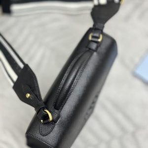 Replica Prada Saffiano Black Envelope 4 Replica Prada Saffiano Black Envelope - realistic designer-inspired fake bag