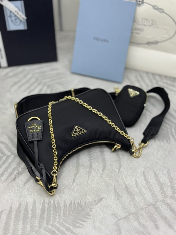 Replica Prada Re-Edition Nylon 2005 Black 2 Replica Prada Re-Edition Nylon 2005 Black - elite superclone designer purse