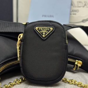 Replica Prada Re-Edition Nylon 2005 Black 5 Replica Prada Re-Edition Nylon 2005 Black - authentic-look luxury purse replica