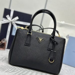 Replica Prada Galleria Black 1 Replica Prada Galleria Black - top-tier luxury replica shoulder bag
